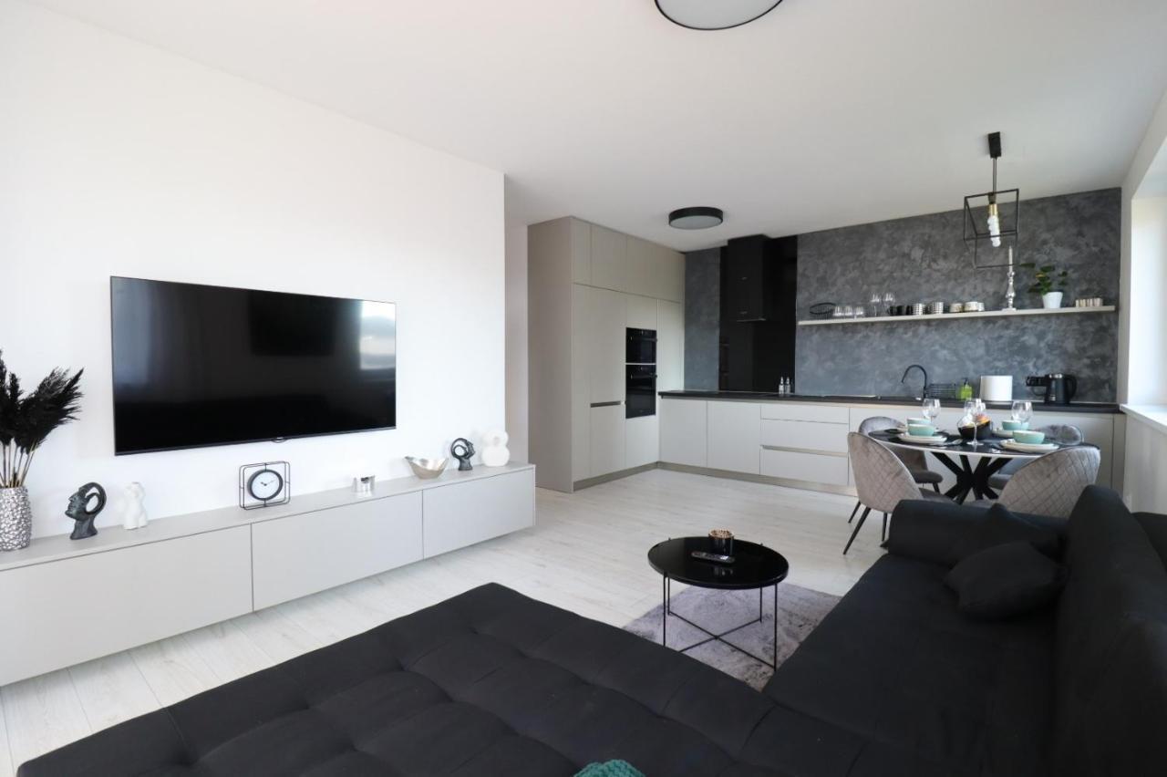 Mbv28 Apartments Poprad Exteriör bild