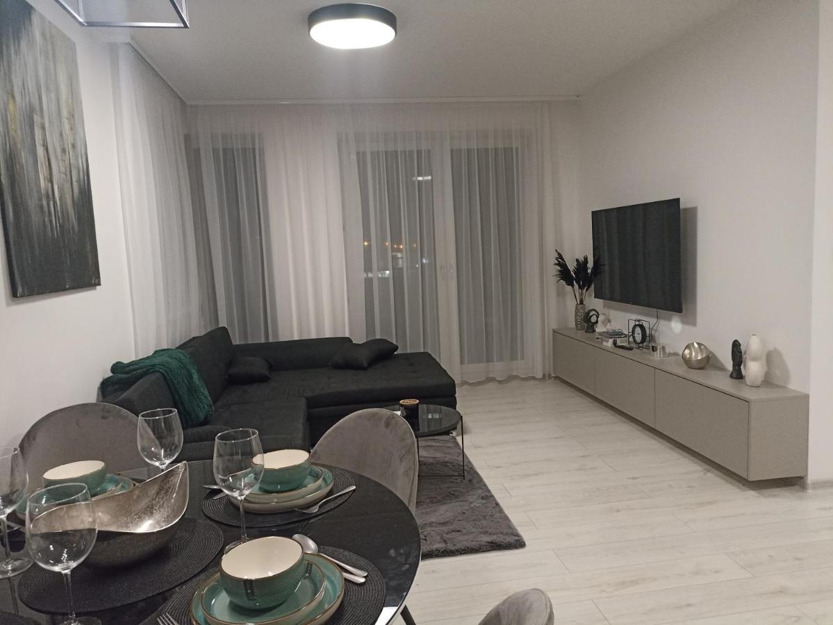Mbv28 Apartments Poprad Exteriör bild